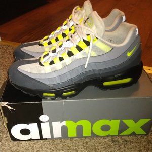 2020 Nike Air Max 95 OG Neon
